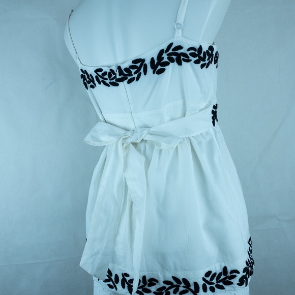 INC International Concepts Embroidered Summer Top - Picture 3 of 6